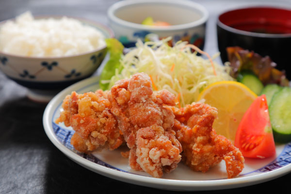 夕食
